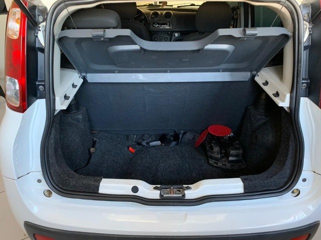 VENDO FIAT UNO VIVACE