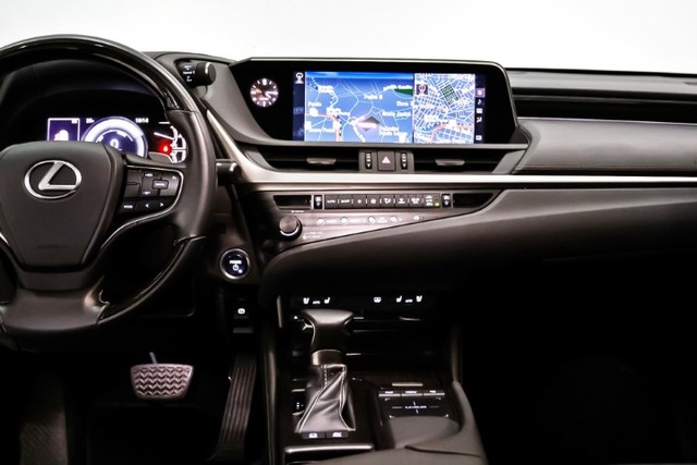Lexus ES300h Hybrid 2019 - Foto 11