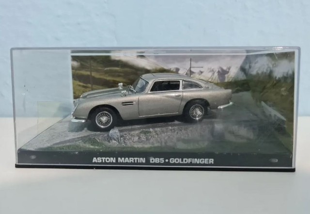 Miniatura 1:43 Aston Martin DB5 007 contra Goldfinger + Revista Ed.01