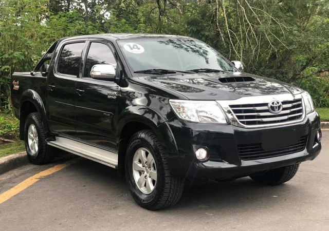 TOYOTA HILUX SRV CAB. DUPLA AUTO.