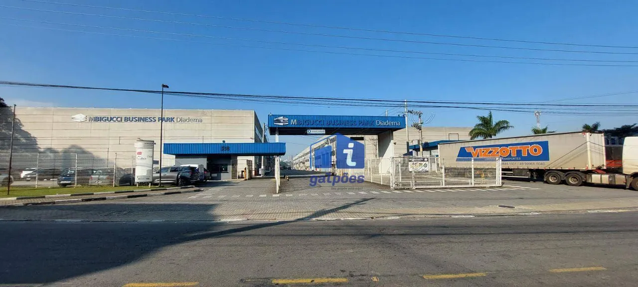 Galpão Logístico com 2.050 m² dentro de Condomínio em Diadema - SP