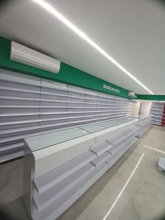 Gôndolas para farmácia - Foto 3