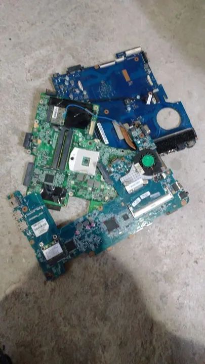Sucatas de placas de eletrônicos, recolhemos no local - Foto 6