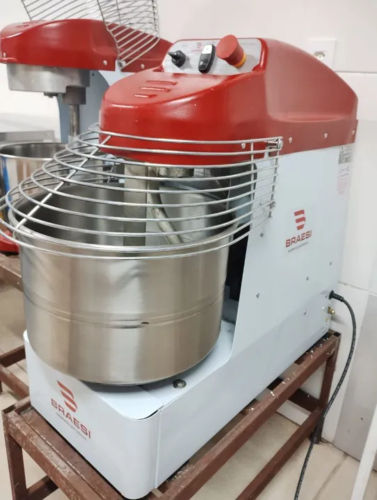 Amassadeira Espiral Profissional Braesi 15kg