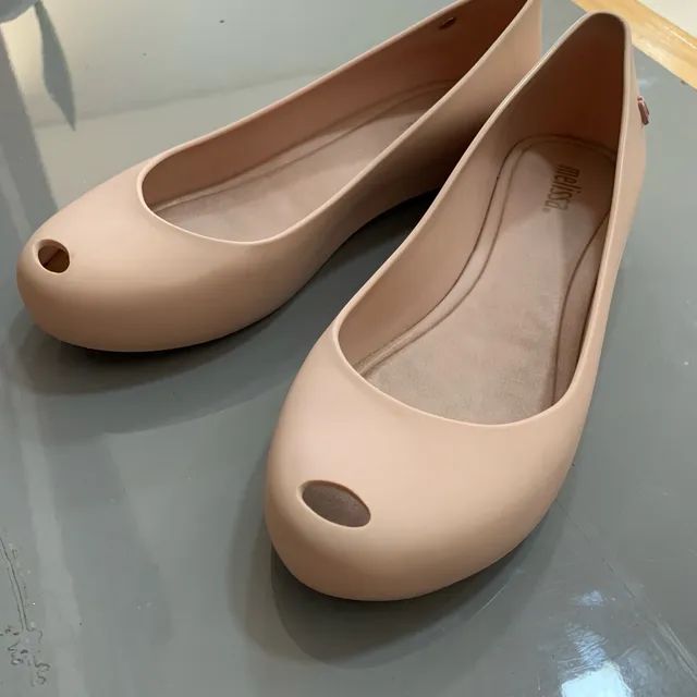 Sapato Melissa cor bege  - Foto 2