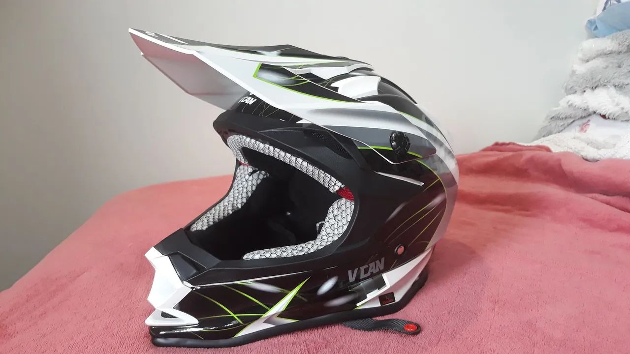 Capacete de Motocross V-Can