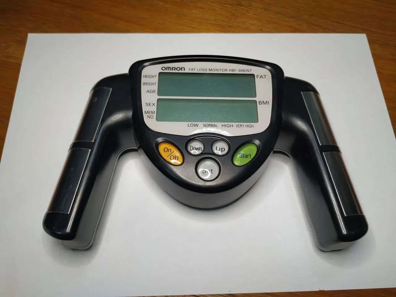 Aparelho Medidor de Gordura Corporal Omron HBF-306INT