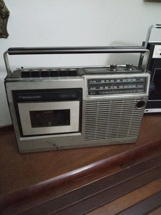 Rádio antigo