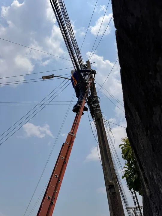 Eletricista Profissional Emergencial a disposição 24 horas. - Foto 5
