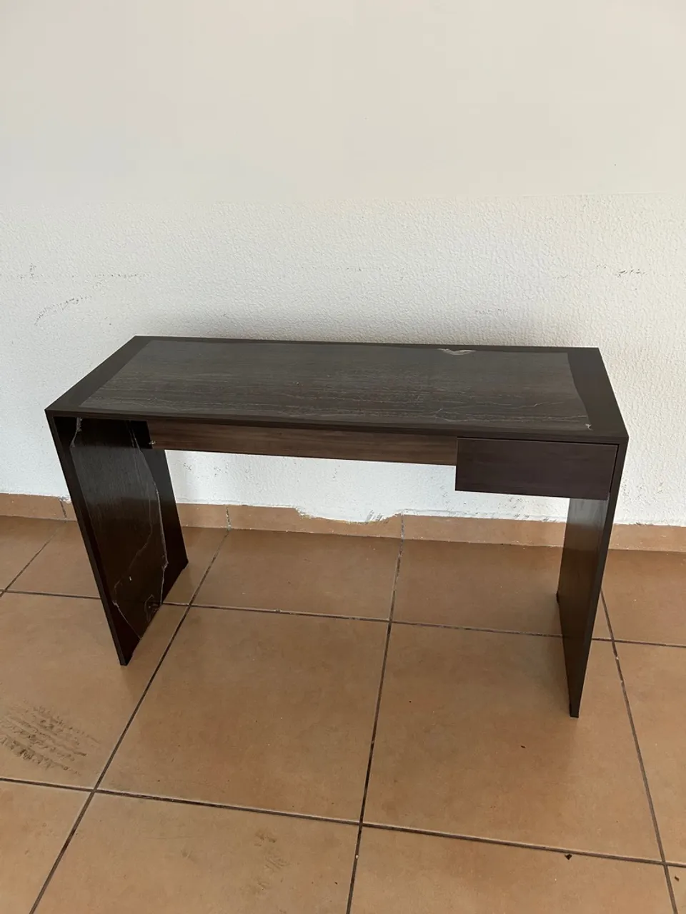 Mesa de escritório feita em MDF
