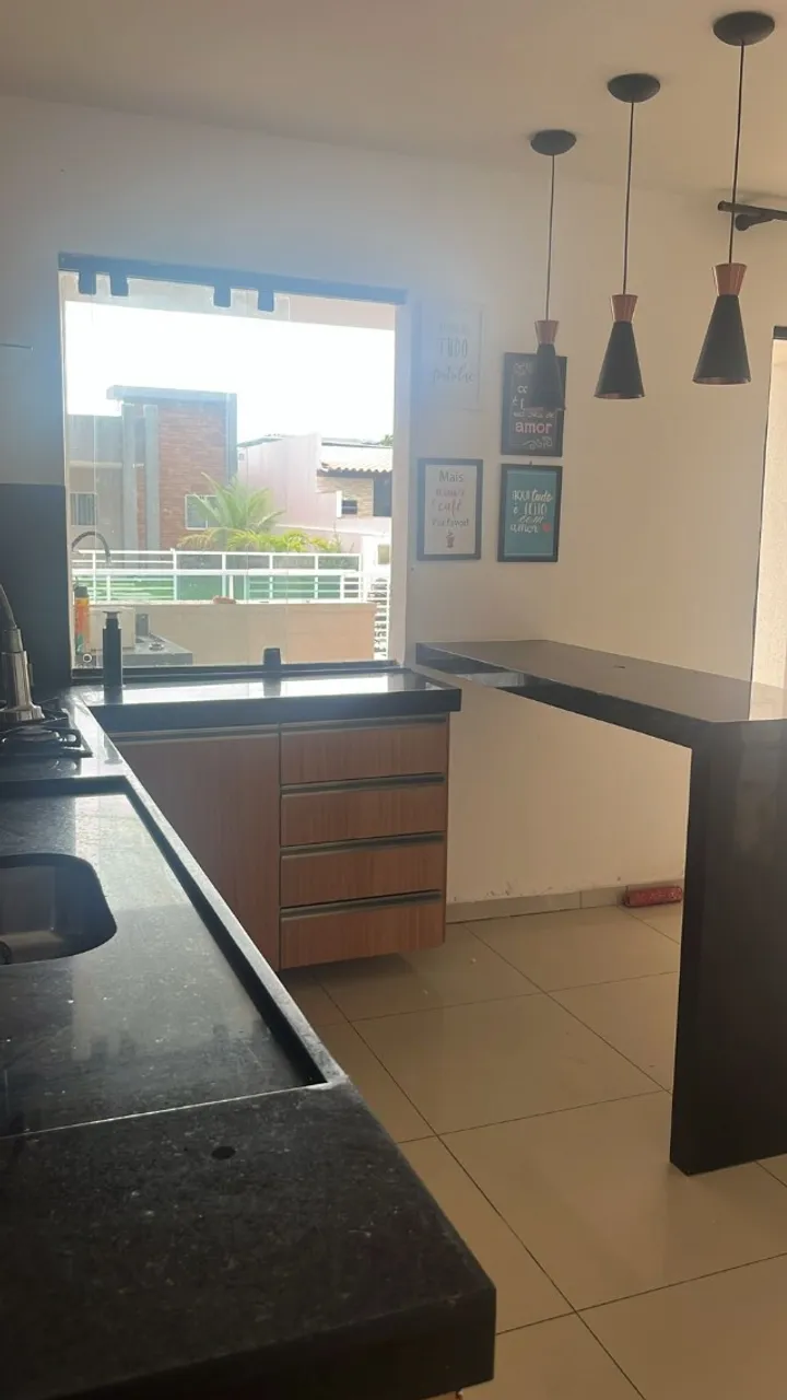 CASA CONDOMINIO FECHADO FRANCES