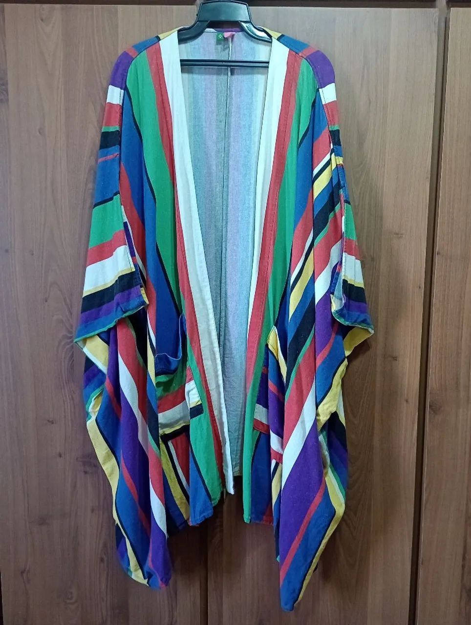 Kimono colorido listrado Farm