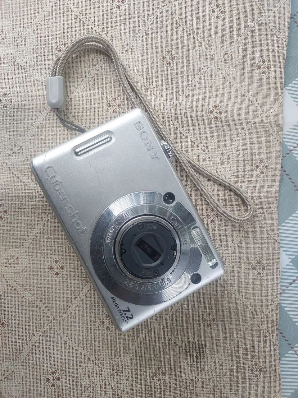 Camara Cyber-shot 7.2 megapixels