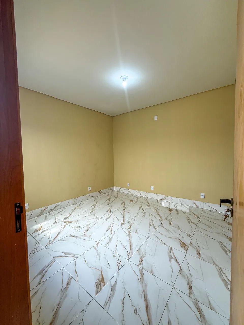 Uma linda casa no bairro Bom clima Chapada dos Guimarães. - Foto 3