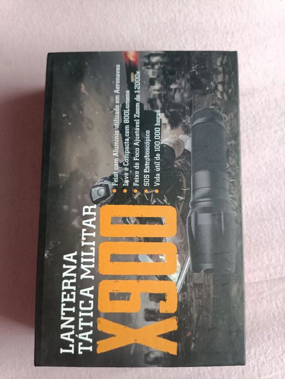 Lanterna Tática Militar X900