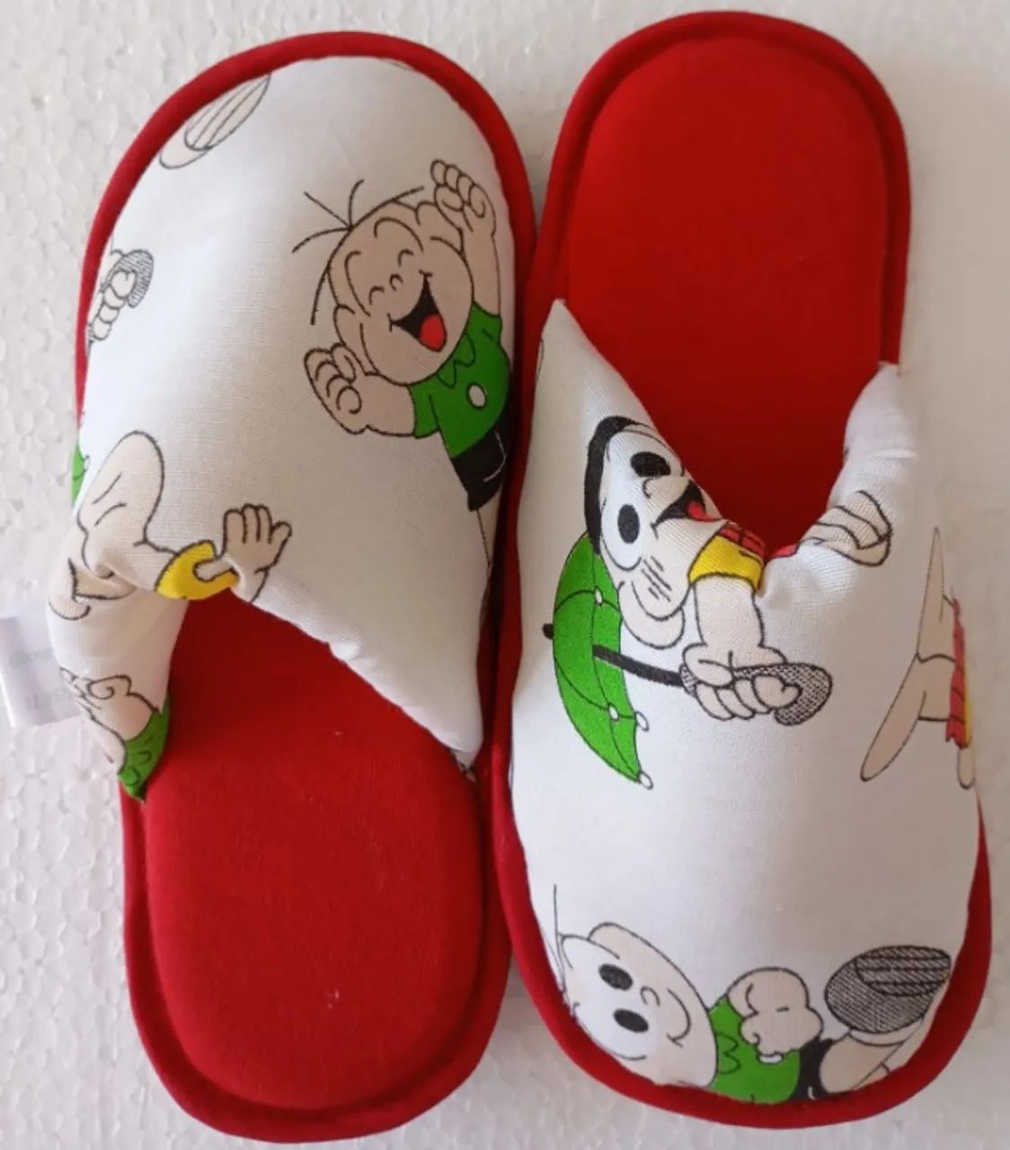 Pantufa Unissex Diversas Cores e Estampas Estilo Conforto - Tamanhos Infantis do 25 ao 30 - Foto 3
