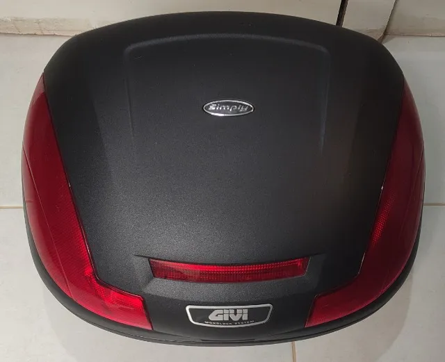 Bauleto Simply Givi 47 E 47 Nt Monolock 47 Litros