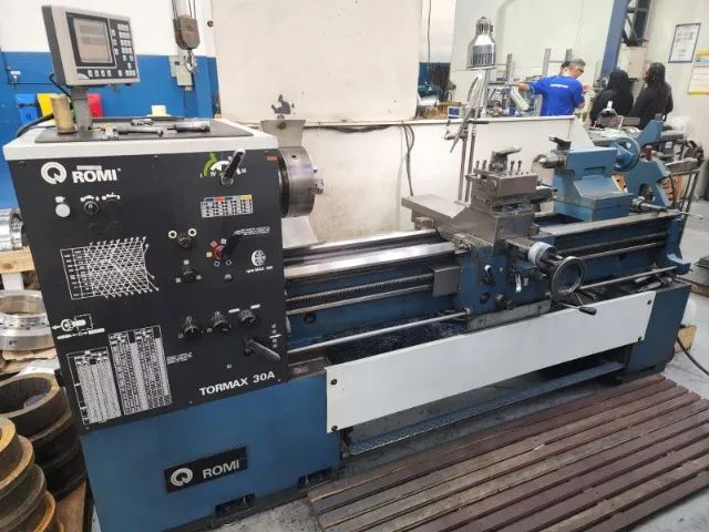 Torno mecânico ROMI TORMAX 30A
