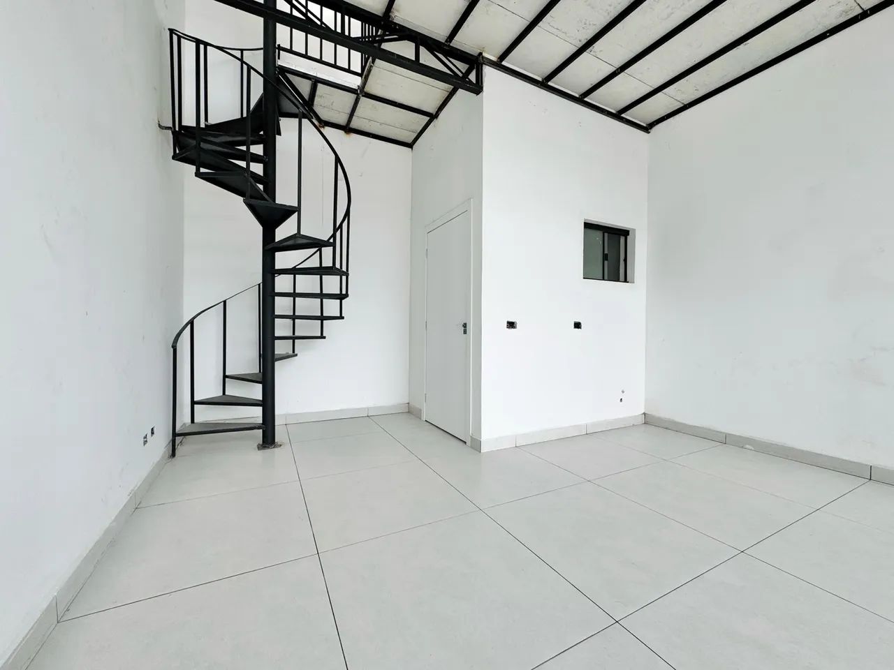 Locaçäo de Salas Comerciais com excelente localização - Foto 4