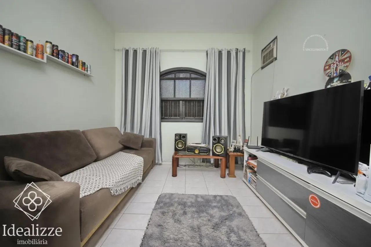 Casa para Venda em Barra Mansa / RJ no bairro Colônia Santo Antonio