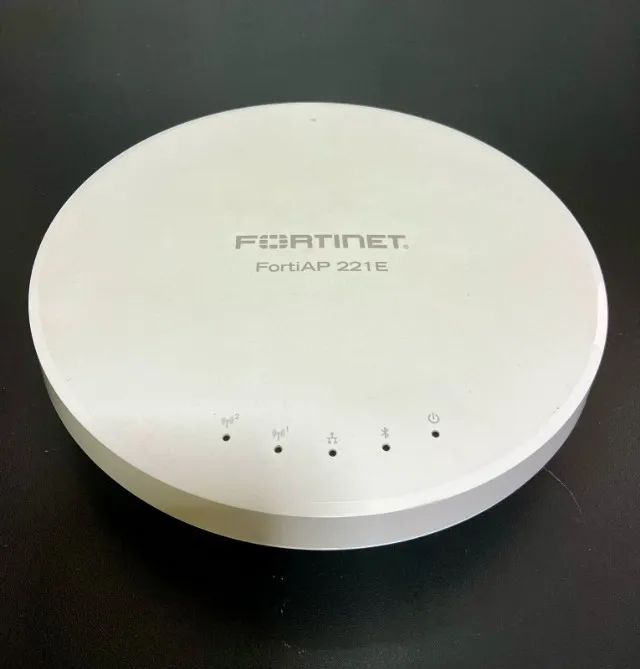 Access Point Fortinet FortiAP 221E