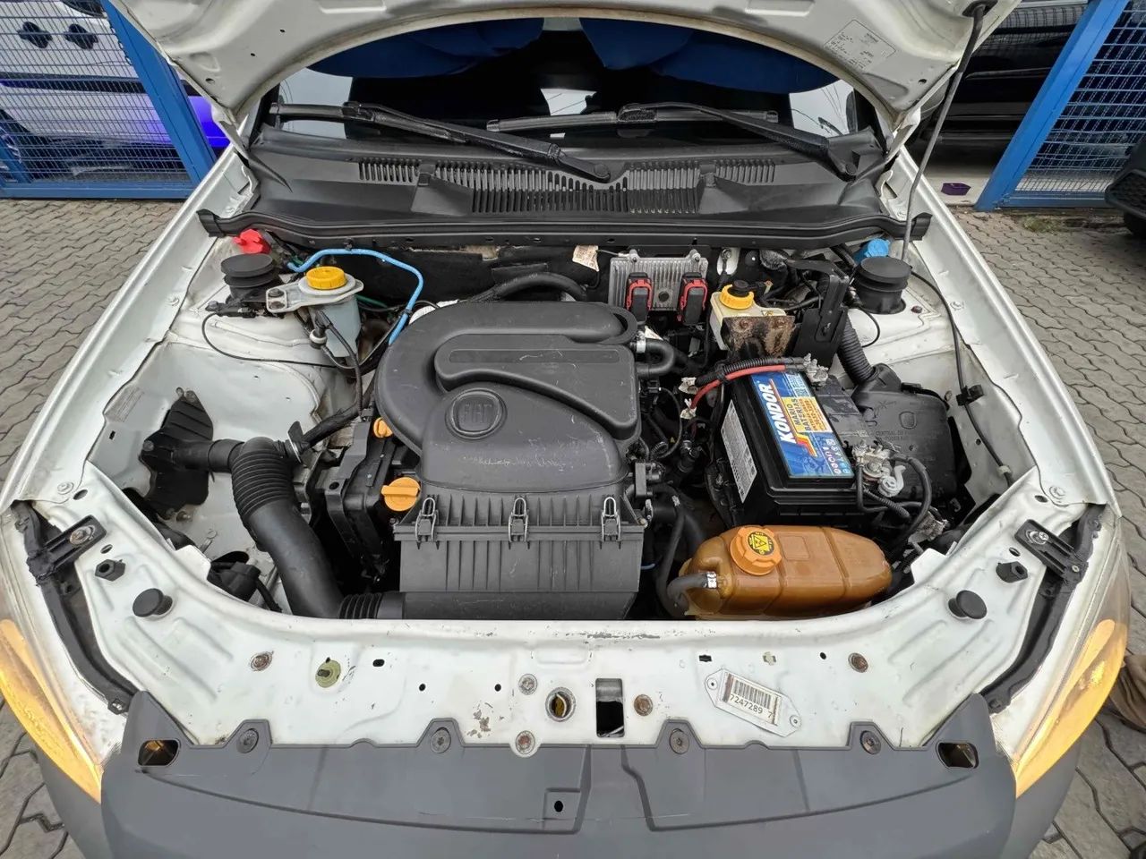 Fiat Strada Working Hard 1.4 Fire Flex 8V CD 2018 - Foto 12