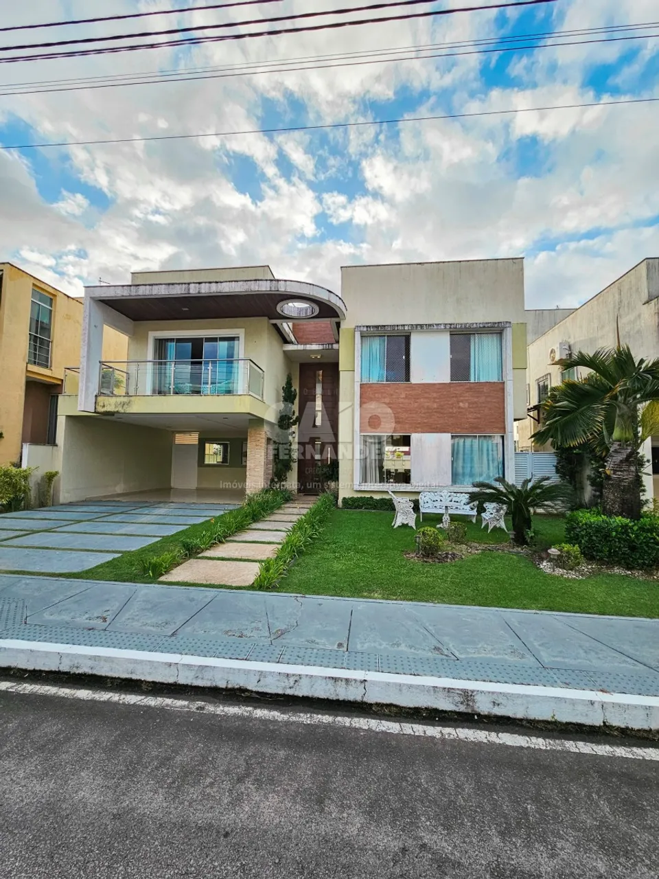 Casa no condomínio Bosque das Palmeiras