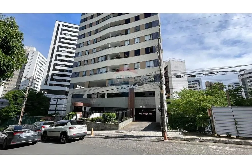 "Moderno Apartamento de Luxo na Pituba, Salvador"