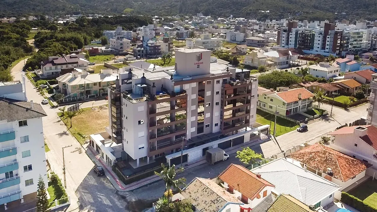 Oportunidade imperdível à beira-mar!