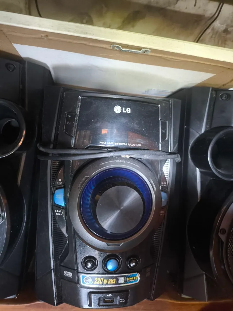 Som LG RAD2268 220W RMS