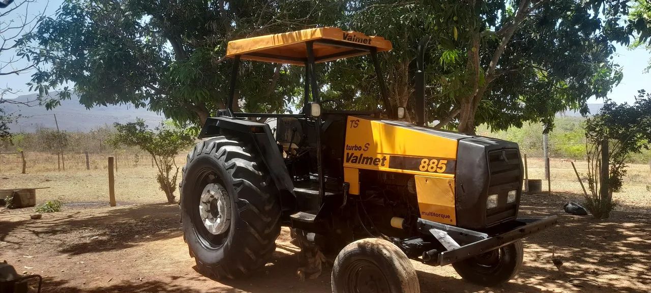 Valmet 885 com grade 14 disco e carrata