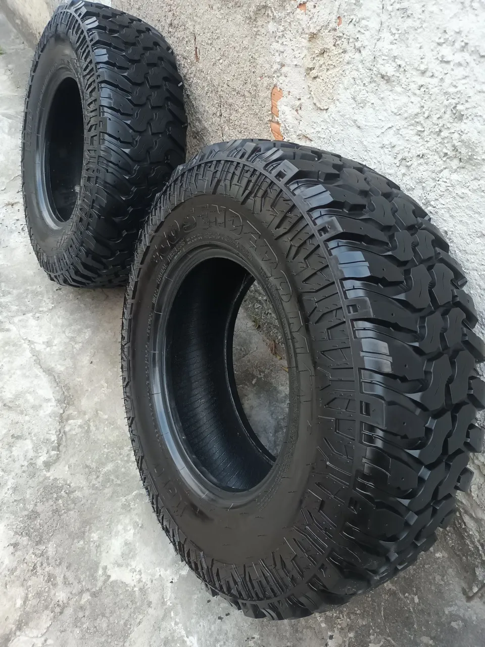 Pneus Off-Road 4x4 Novos