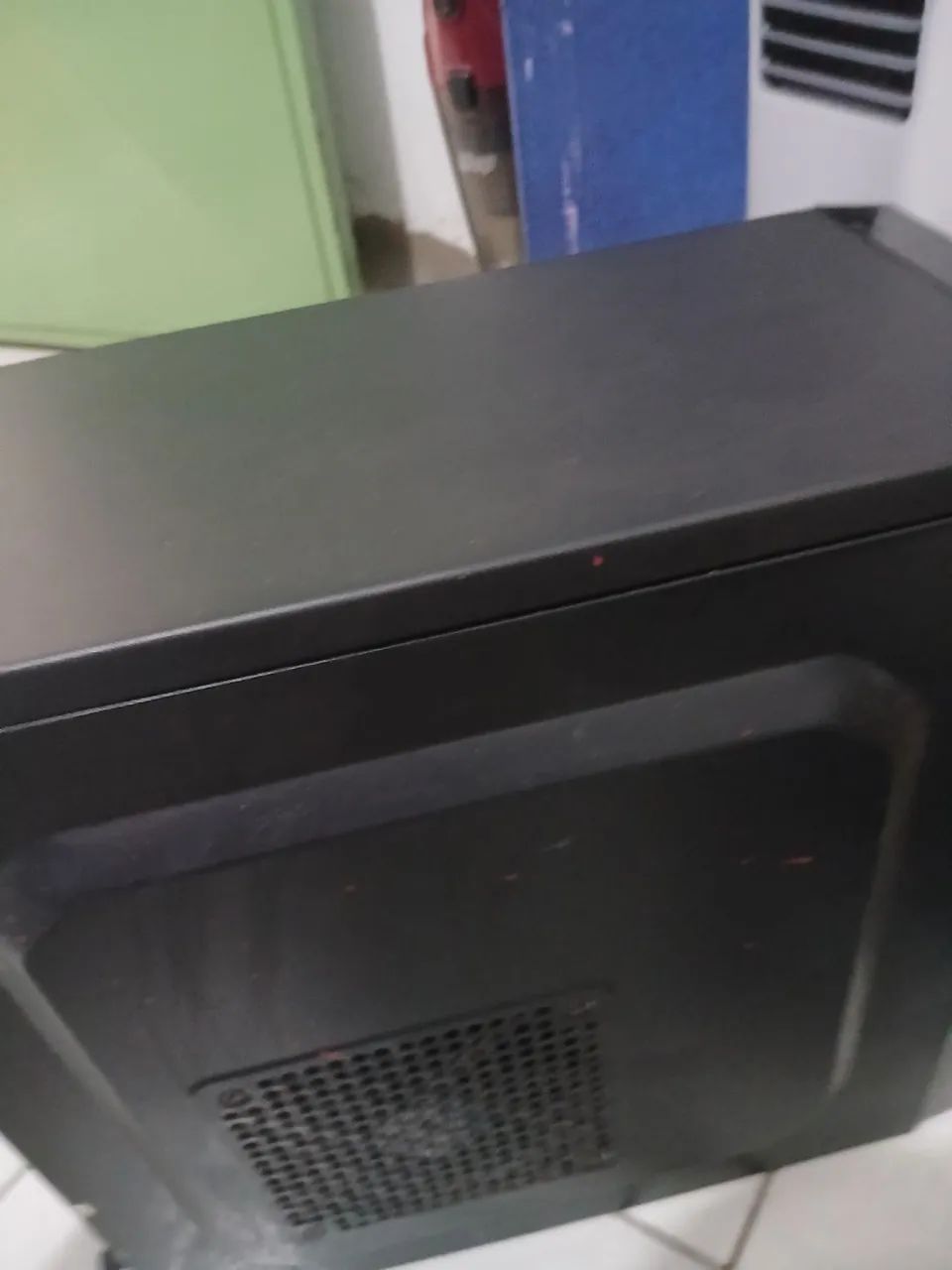 Computador para retirada de peças 