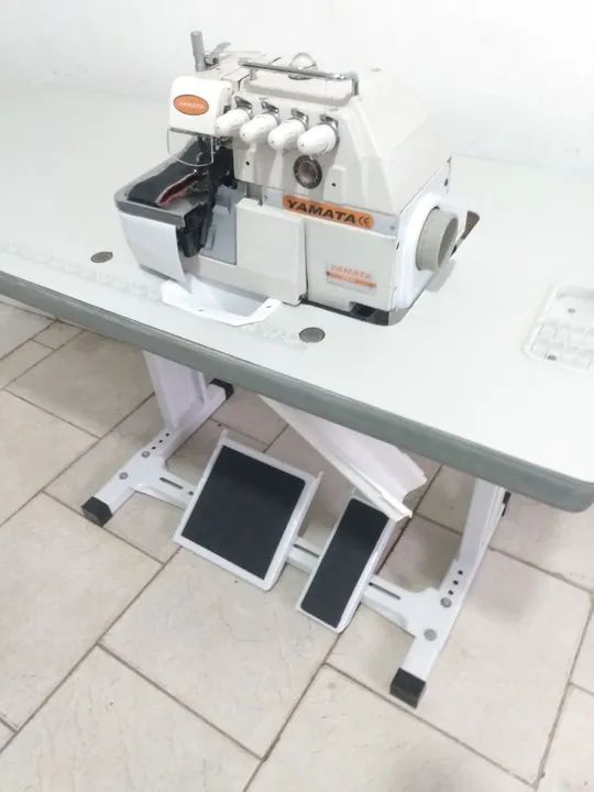 Máquina de Costura Overlock Yamata - Foto 2
