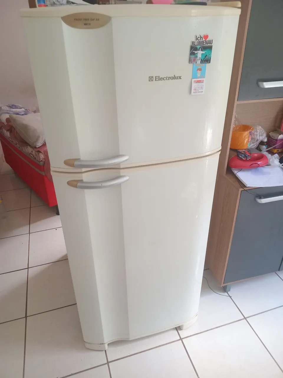 Geladeira Electrolux Frost Free DF32 - Ótimo estado