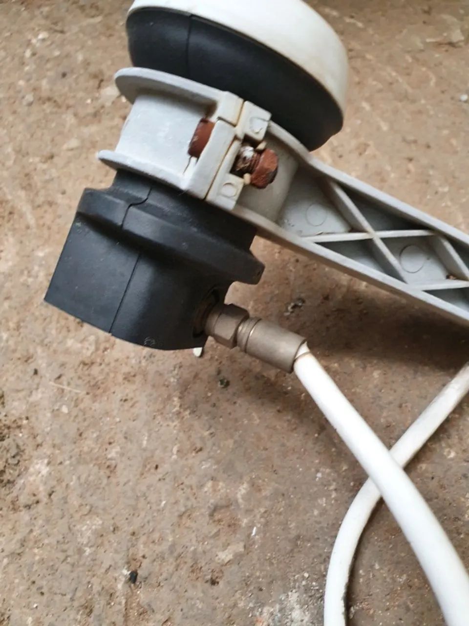 Antenas via satélite - Foto 4