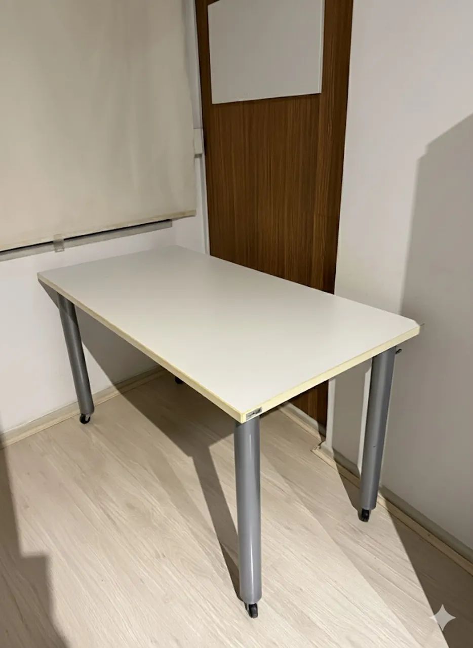Mesa de Escritório64842039649667120