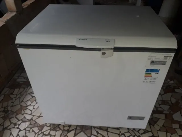 Freezer horizontal Consul 309L. 127V.