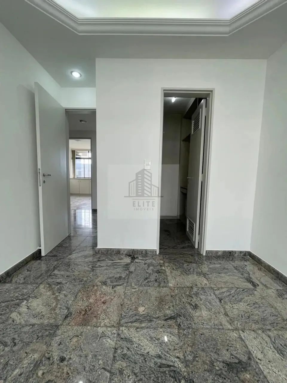 SQN 315 - Apartamento 4 Quartos - Vazado - Armários - Asa Norte - Foto 5