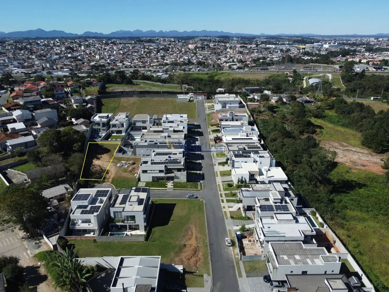 Terreno em condomínio fechado - Fácil acesso parar Curitiba - Colombo - 623,24m² - R$ 1.05