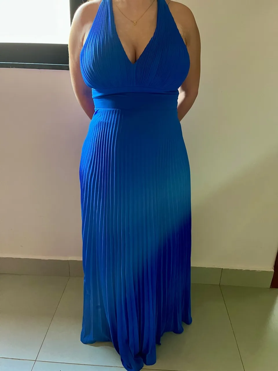 Vestido azul longo elegante