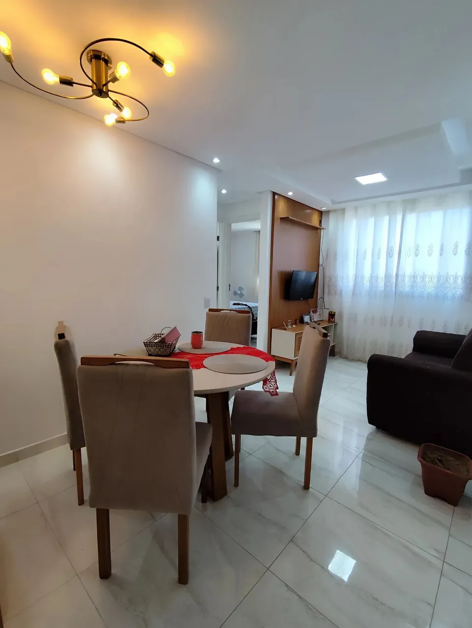 Apartamento mobiliado e decorado em Itapuã