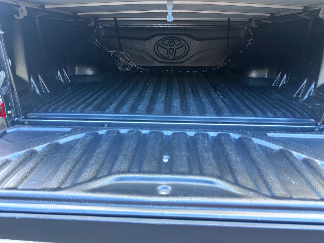 Toyota Hilux CD SRV 4X4 2.8 TDI Diesel Aut. 2021 - Foto 10