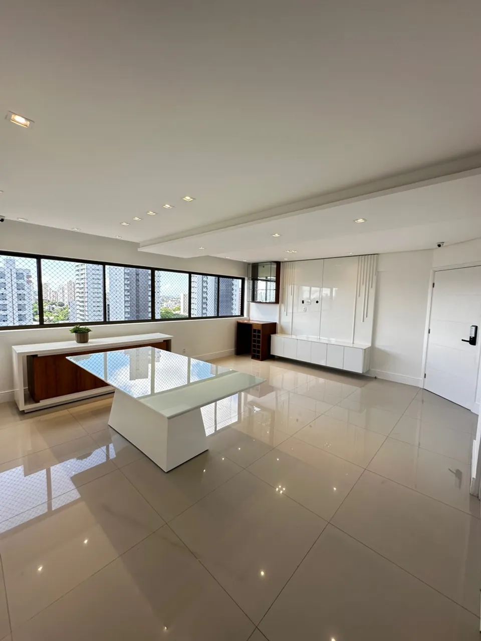 Vendo apartamento no Condomínio Antonio Barra Maia - Lagoa Nova