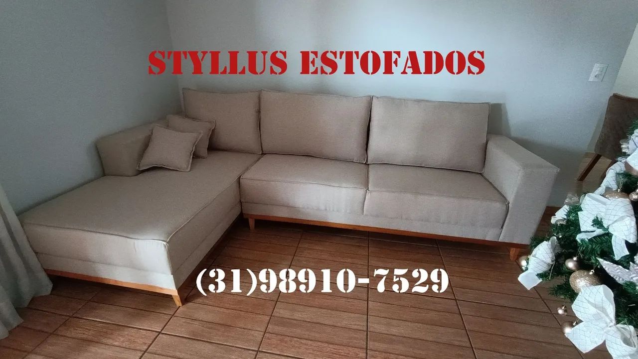 Sofá de Canto Estofado Novo