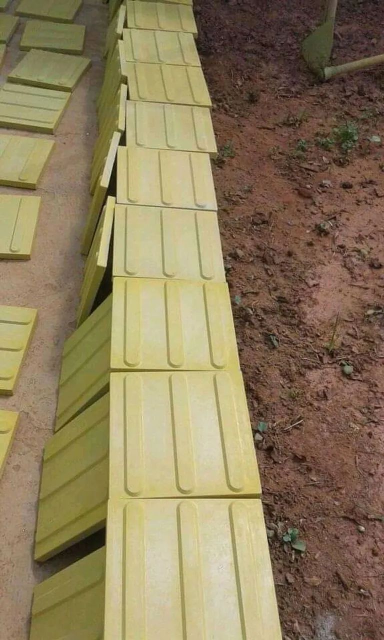 Piso tátil amarelo rs 3.20 cada - Foto 5
