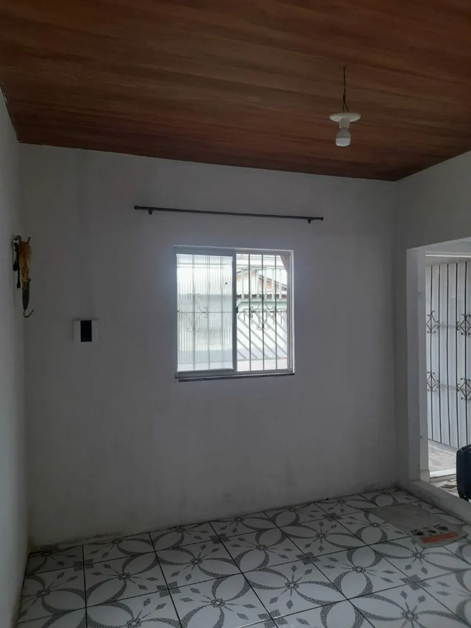 ALUGO CASA NO TENONÉ