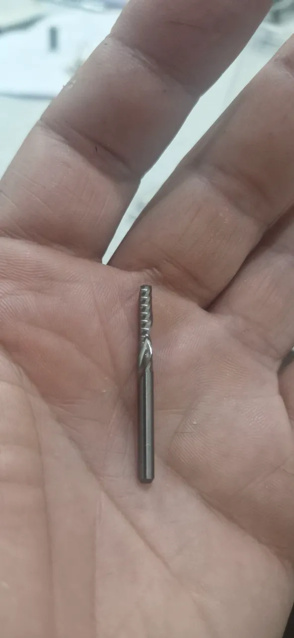 Fresa helicoidal 3mm