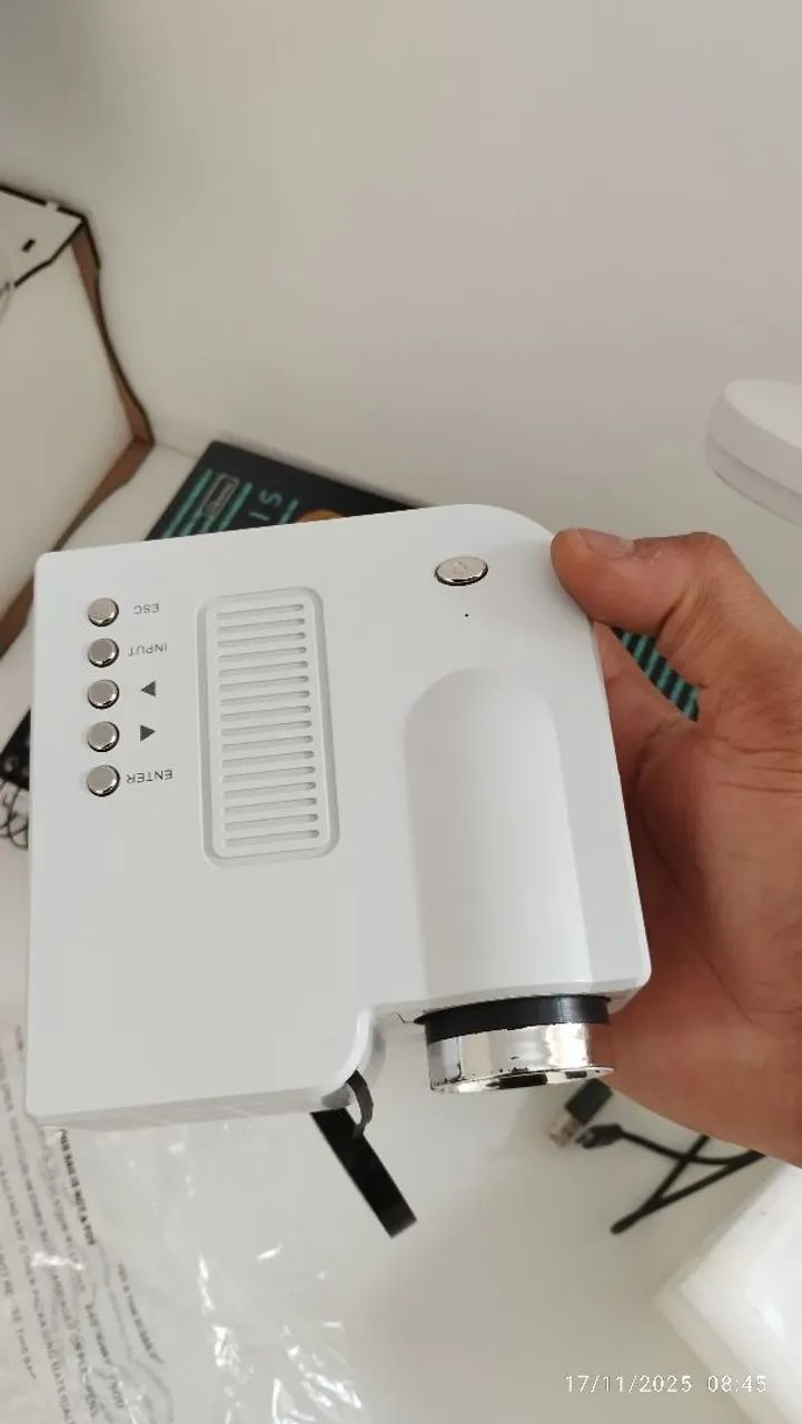 Mini projetor HD 64595543834627123