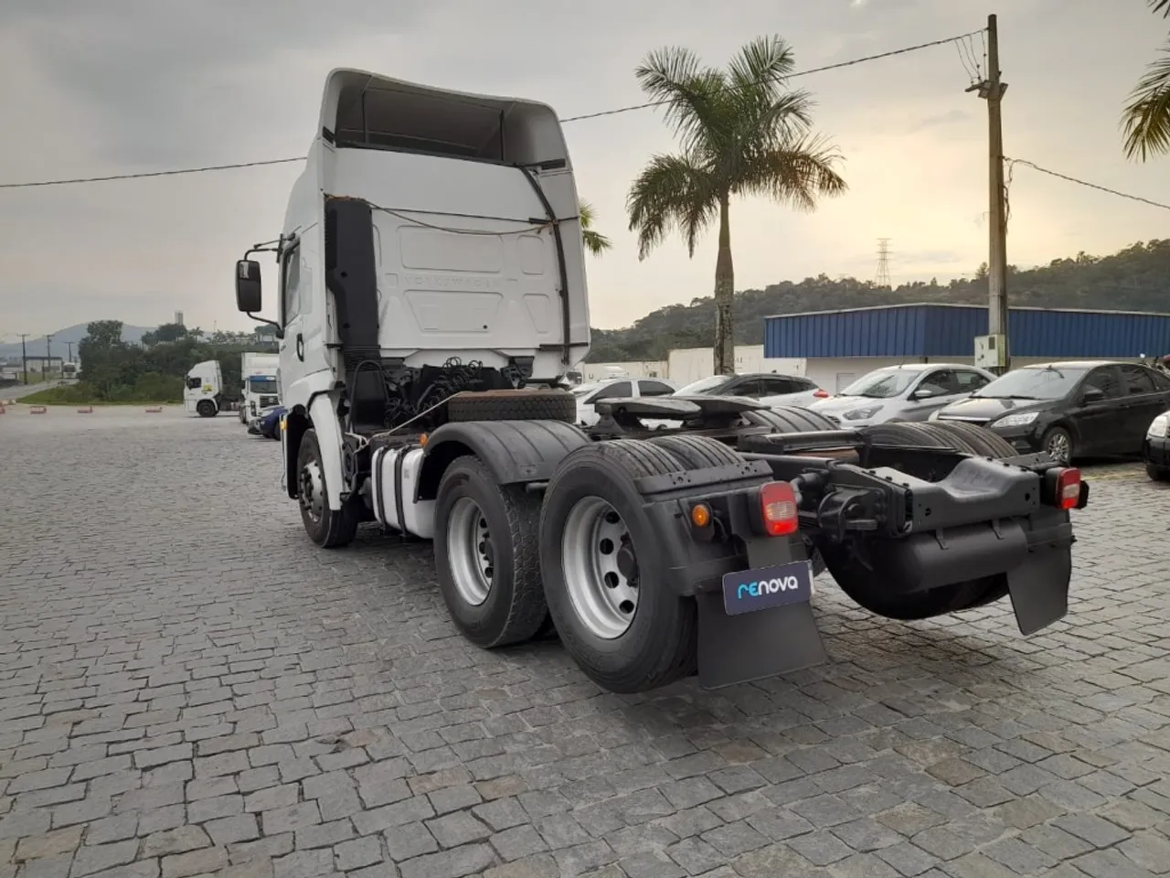 Volkswagen 25.360 2023- Direto do pátio JBS